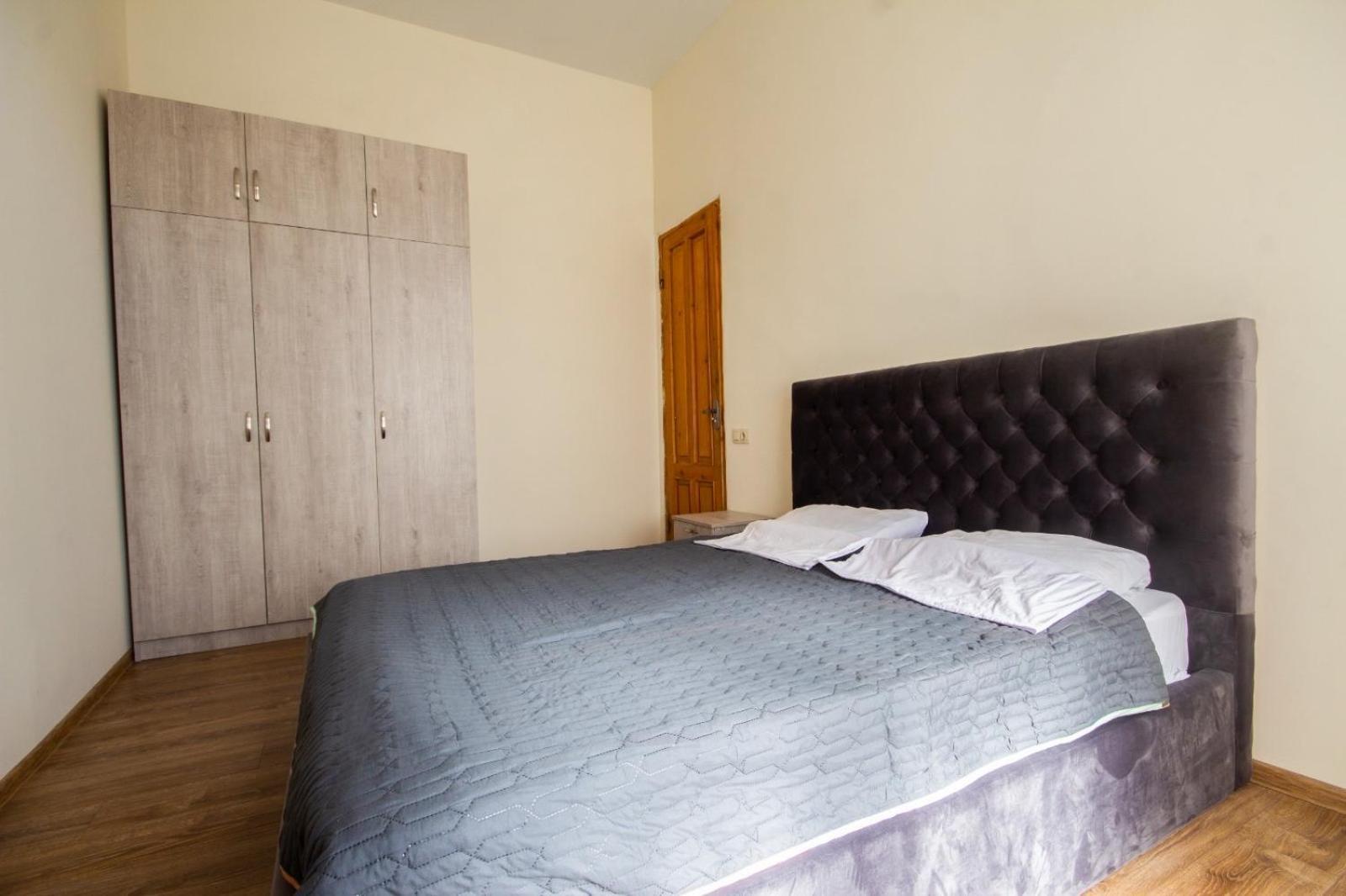 טביליסי Center Apartment 3 Rooms מראה חיצוני תמונה